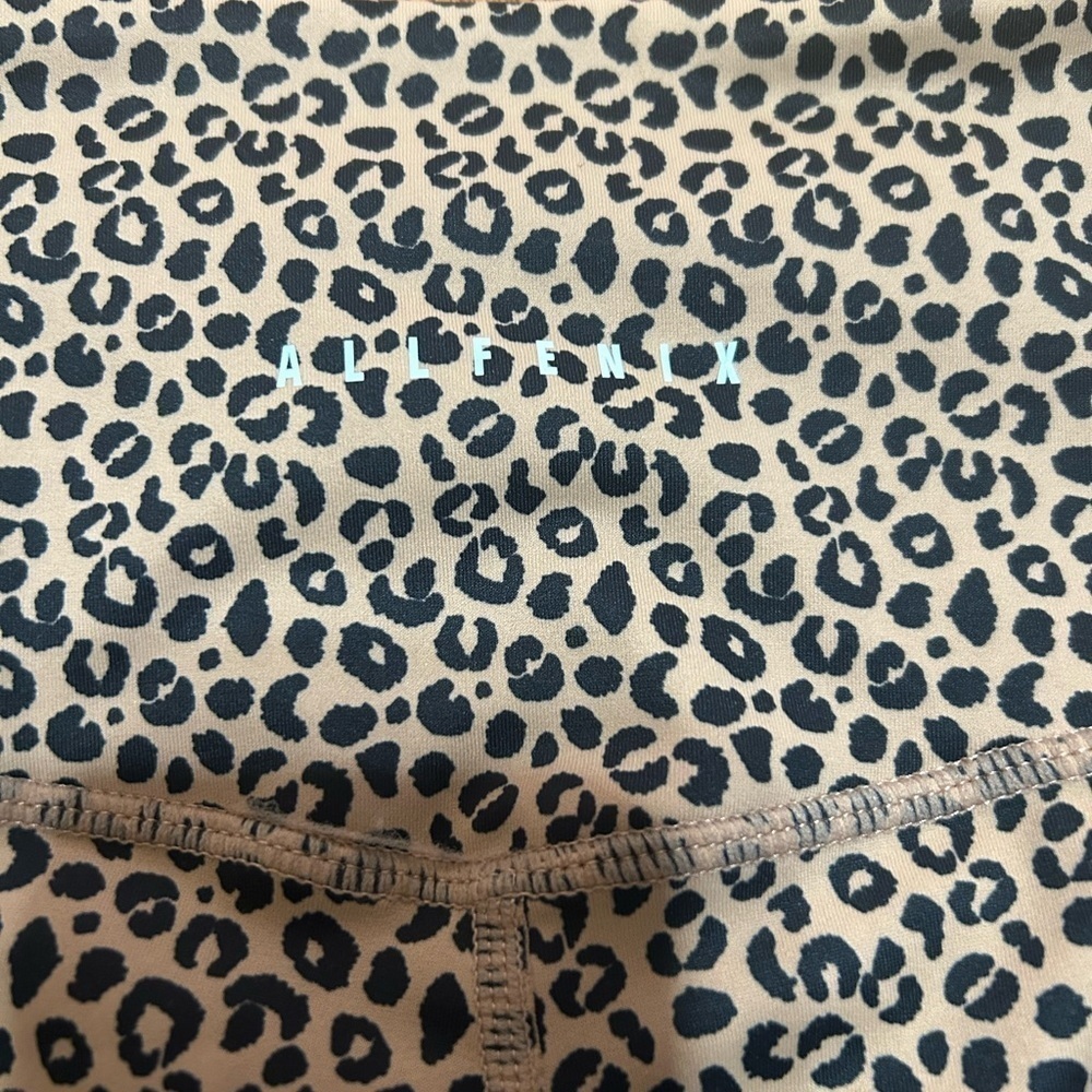 Anthropologie All Fenix Cheetah High Waisted Leggings 7/8 Length Size M Leopard - Picture 8 of 8